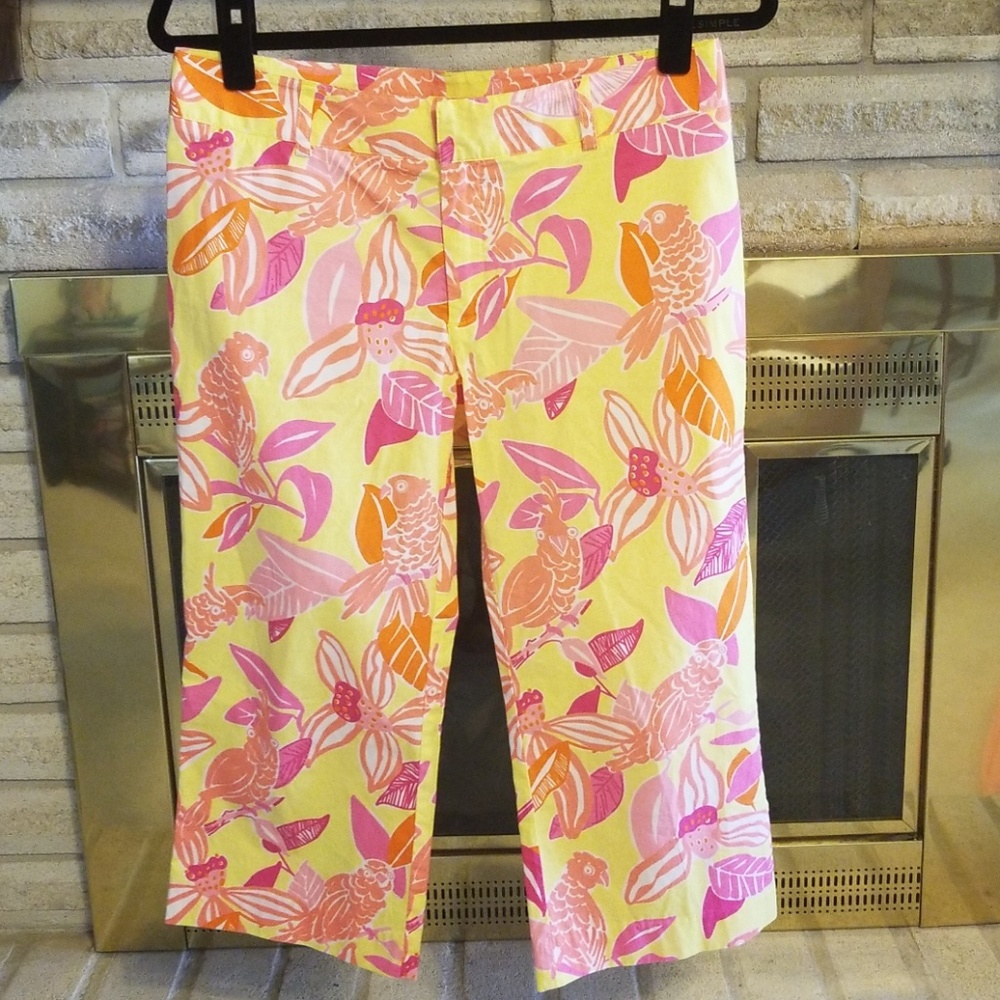 Lilly Pulitzer Vintage Parrots Tropical Capris